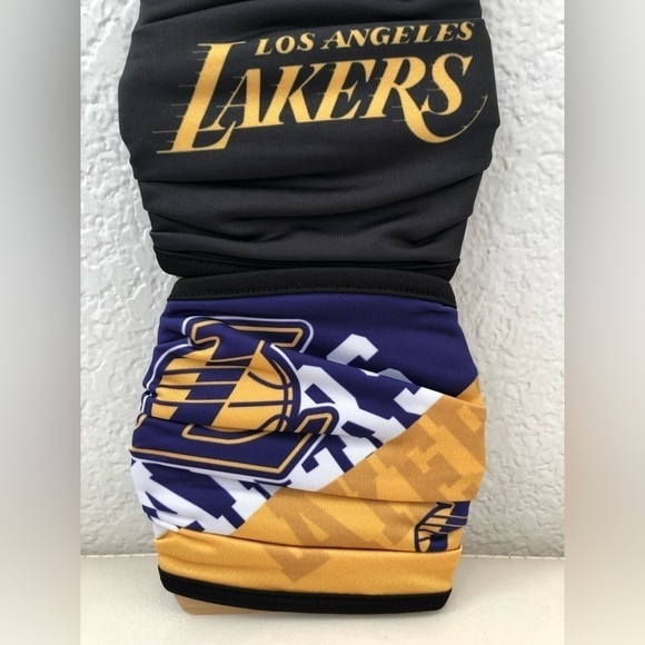 NEW NBA Los Angeles Lakers 2 Piece Reusable Face Covering - Picture 3 of 5